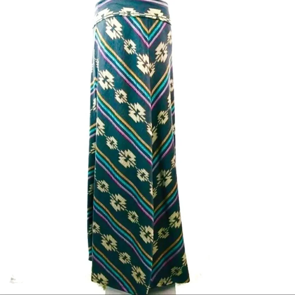 MOSSIMO SUPPLY CO Maxi Skirt.